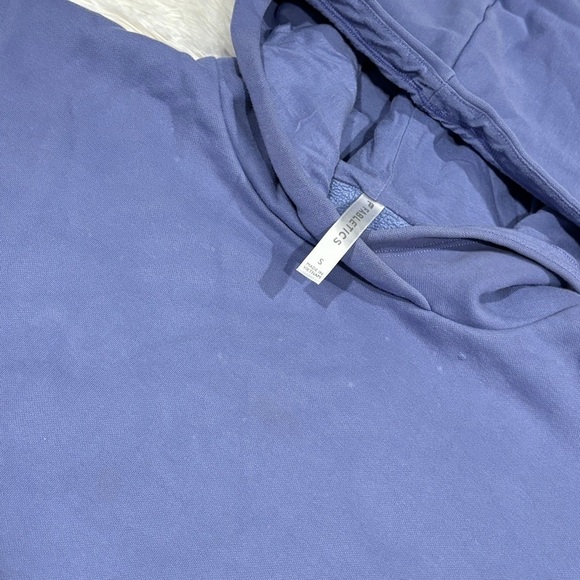 Fabletics Eco Go-To Pocket Hoodie in Bellflower Purple Woman’s Size Small - Picture 8 of 15